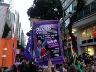 Milhares de trabalhadoras e trabalhadores foram às ruas neste 08 de Março